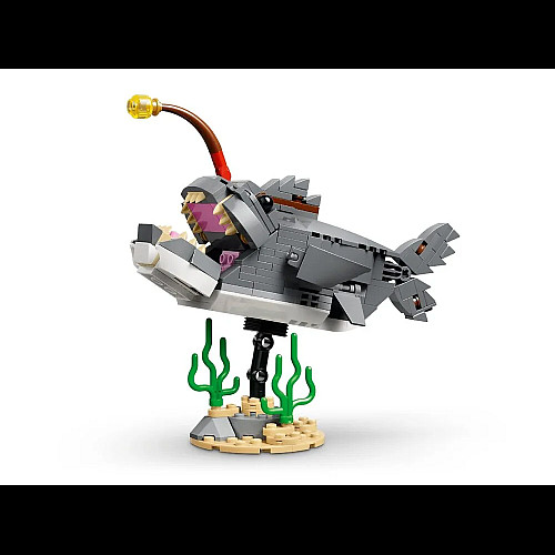 Конструктор LEGO Creator Люта акула зі скринею скарбів