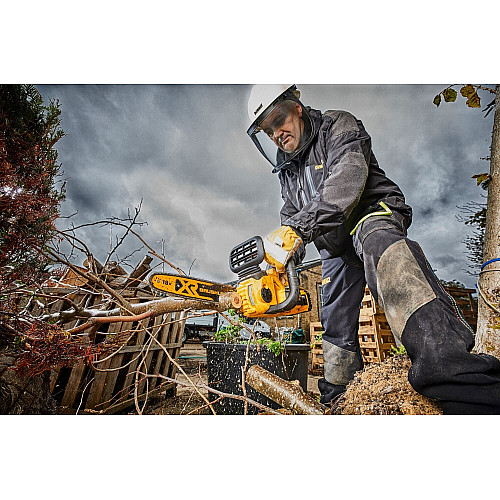Пила ланцюгова акумуляторна DeWalt 18В шина 30см 3/8
