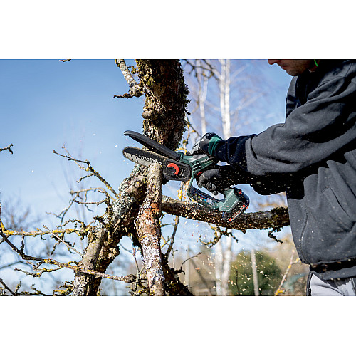 Пила ланцюгова акумуляторна Metabo MS 18 LTX 15 18В 1х2А·год шина 15см 5м/сек 2кг