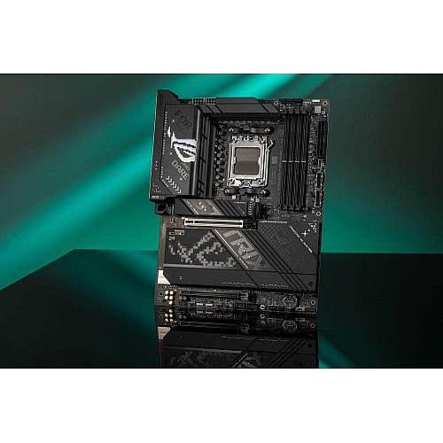 Материнская плата ASUS ROG STRIX X870-F GAMING WIFI sAM5 X870 4xDDR5 M.2 HDMI DP Wi-Fi BT ATX
