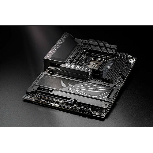Материнская плата ASUS ROG MAXIMUS Z890 HERO s1851 Z890 4xDDR5 M.2 Thunderbolt HDMI Wi-Fi BT ATX
