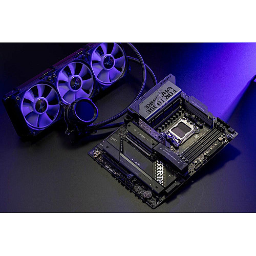 Материнcька плата ASUS ROG STRIX X870E-E GAMING WIFI sAM5 X870E 4xDDR5 M.2 HDMI Wi-Fi BT ATX