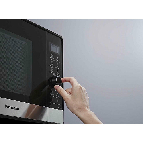 Микроволновая печь инверторная с грилем Panasonic, 23л, 1000Вт, дисплей, черный
