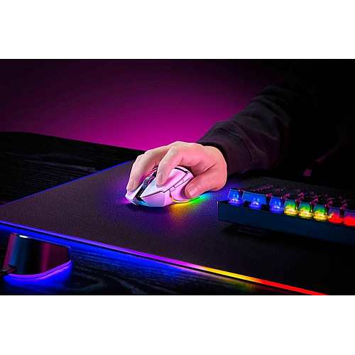 Мышь Razer Basilisk V3 Pro, RGB, USB-A/WL/BT, белый