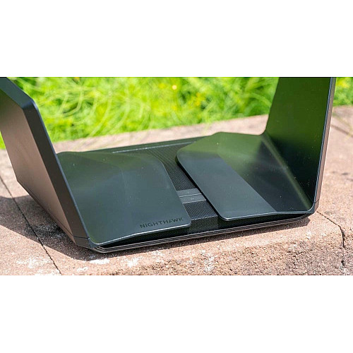 Маршрутизатор NETGEAR AX12 (RAX120) AX6000, 4xGE LAN, 1xGE WAN, 1x5GE, 2xUSB 3.0