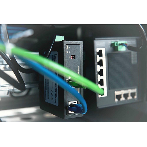 Разветвитель DIGITUS Gigabit Ethernet PoE++ splitter, Industrial, 95W