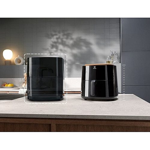 Мультипіч Electrolux 1500Вт, чаша-5л, сенсорне керування, 5 авто. програм, пластик, чорний