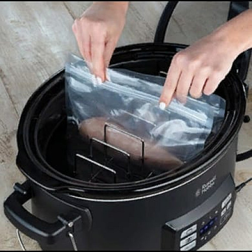 Медленноварка Russell Hobbs SouseVide, 350Вт, чаша-6.5л, электронное управл., 2 щупа, вакууматор, нерж. сталь, черный