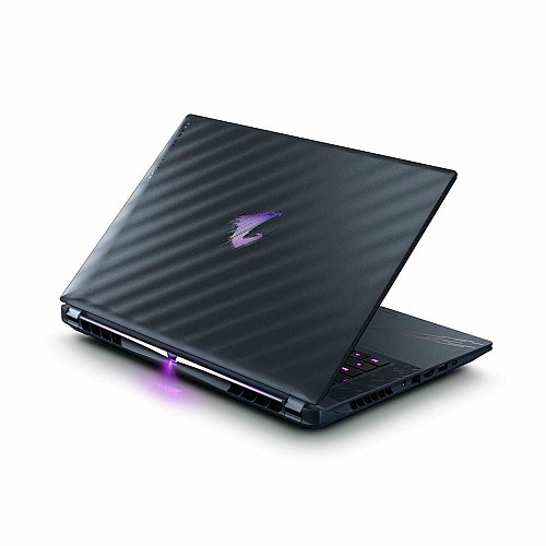 Ноутбук AORUS MASTER 16 16.0 QHD OLED, Intel U9-275HX, 32GB, F2TB, NVD5080-16, W11, черный