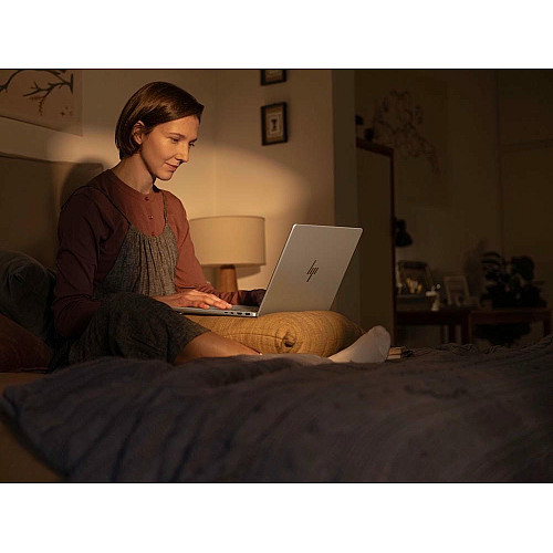 Ноутбук HP OmniBook 7 14-fs0002ru 14