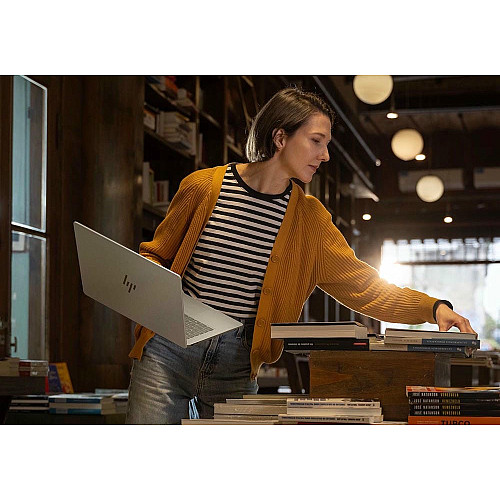 Ноутбук HP OmniBook 7 14-fr0006ru 14