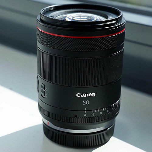 Об'єктив Canon RF 50mm f/1.4 L VCM