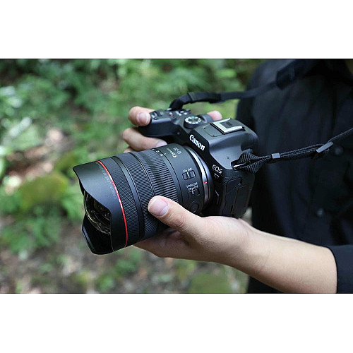 Об'єктив Canon RF 10-20mm f/4 L IS STM