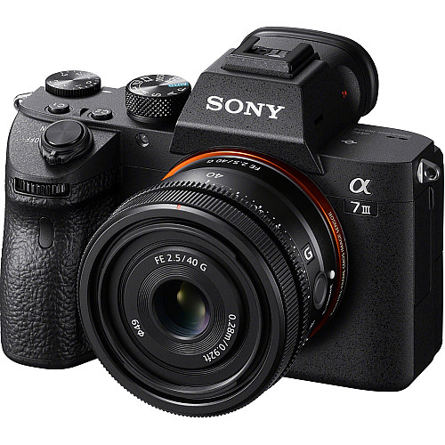 Об'єктив Sony 40mm, f/2.5 G для камер NEX