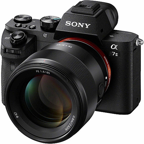 Об'єктив Sony 85mm, f/1.8 для камер NEX FF
