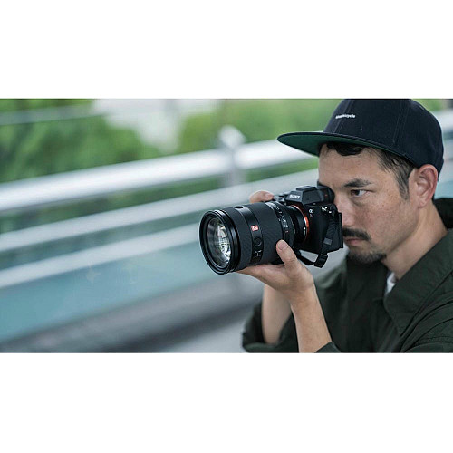 Об'єктив Sony 28-70mm f/2.0 GM для NEX FF