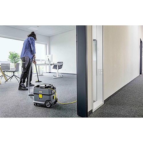 Пылесос профессиональный Karcher T 10/1 585Вт 185мБар контейнер 10л 6.6кг