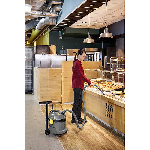 Пылесос профессиональный Karcher NT 22/1 Ap 1300Вт 249мБар контейнер 22л 5.7кг