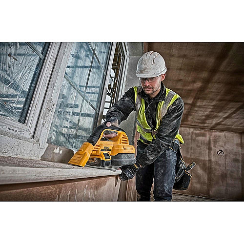 Аккумуляторный пылесос DeWalt 18В XR Li-lon контейнер 1.л 954л/мин 1.8кг без АКБ и ЗП
