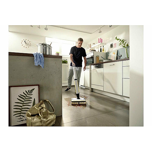 Підлогомийна машина Karcher FC 7 Cordless, вода -0.4л, автон. робота до 45хв, вага-4.3кг, срібний