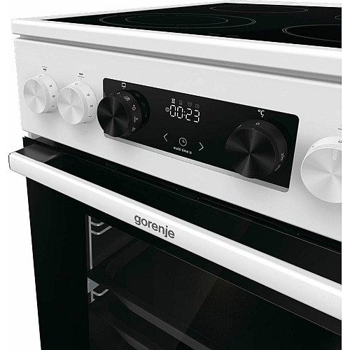 Плита Gorenje электрическая стеклокерамическая, 70л, 50x60см, дисплей, приготовление с паром, программатор, белый