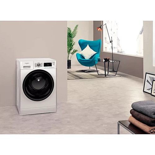 Стиральная машина Whirlpool фронтальная, 8кг, 1200, A+++, 60см, дисплей, пара, инвертор, люк черный, белый