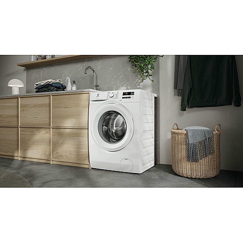 Пральна машина Electrolux фронтальна, 8кг, 1400, A, 58см, дисплей, інвертор, білий