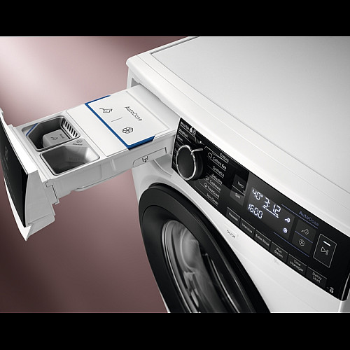 Пральна машина Electrolux фронтальна, 9кг, 1400, A, 66см, дисплей, пара, інвертор, автодоз, білий