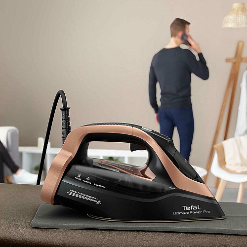 Утюг Tefal Ultimate Power Pro, 3200Вт, 350мл, паровой удар -300гр, постоянный пар - 85гр, керам. подошва, черно-золотой