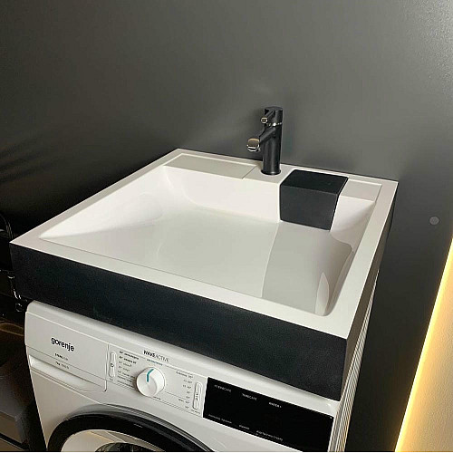 Раковина, умывальник Adamant WASHER NEW, искусственный камень, прямоуголь., с отверстием для смесителя, без перелива, 595х595х115мм, накладной, черно-белый