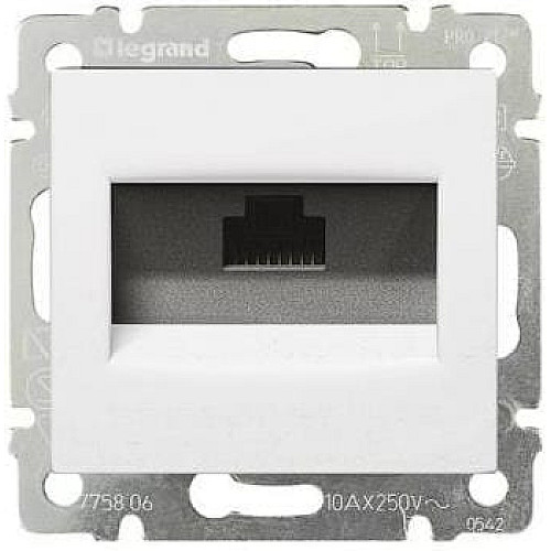 Розетка 1XRJ45 Legrand Valena Classic