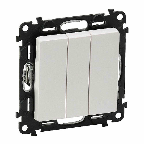Выключатель 3-клавишный с подсветкой Legrand Valena LIFE, 10АХ, 250V, белый