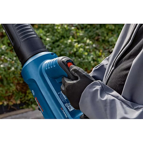 Воздуховод садовый аккумуляторный Bosch Professional AdvancedLeafBlower 18В-750 198 км/ч 2.8кг без АКБ и ЗП