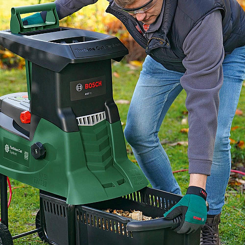 Подрібнювач садовий Bosch AXT 25 TC 2500Вт 40об/хв 45мм 53л 30.5кг ріжуча система Turbine-Cut низькошумний