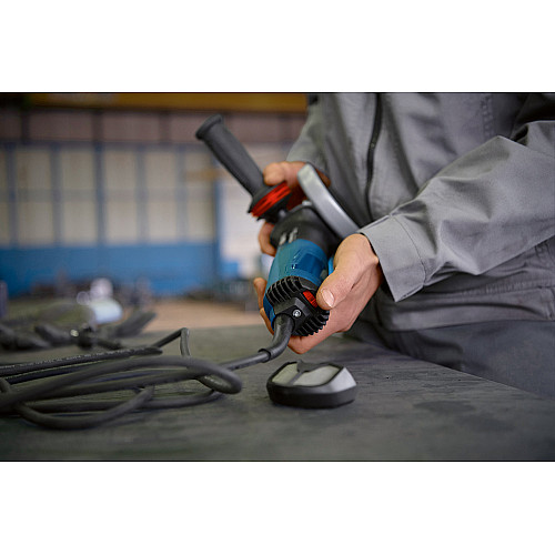 Шліфмашина кутова Bosch Professional GWS 17-125 S 125мм 1700Вт 2800-11500об/хв 2.2кг