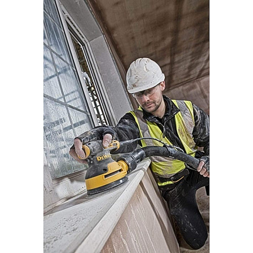 Шлифмашина эксцентриковая DeWalt 280Вт 8000-12000об/мин 125мм амплитуда 2.6мм 1.28кг