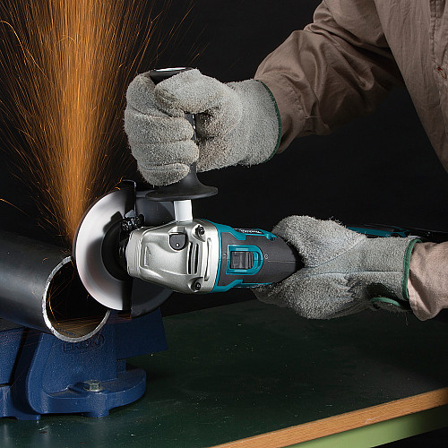 Шліфмашина кутова акумуляторна Makita DGA 504 Z 125мм LXT 18В 8500об/хв 2.3кг без АКБ та ЗП