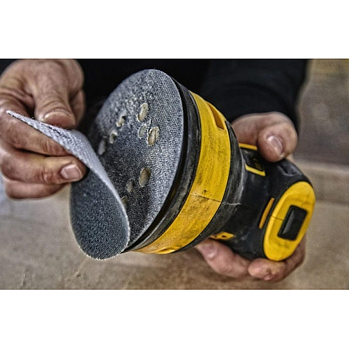 Шлифмашина эксцентриковая DeWalt 280Вт 8000-12000об/мин 125мм амплитуда 2.6мм 1.28кг