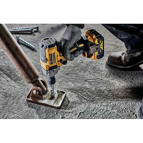 Гайковерт ударный DeWalt XR Li-Ion 18В 1084Нм 2000об/мин 3250уд/мин 1/2