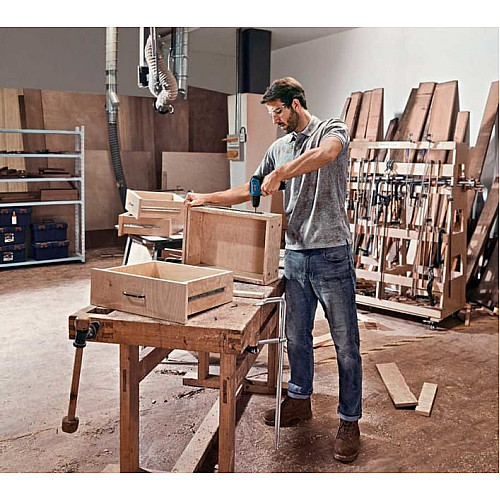 Шуруповерт-дрель аккумуляторная Bosch Professional GSR 12V-30 12В 2x2.0А·час 30Нм 420·1600об/мин кейс 0.78кг