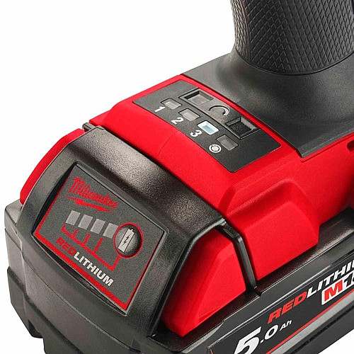 Гайковерт ударный аккумуляторный Milwaukee M18 FMTIW2F12-502X 18В АКБ 2х5А·час 881Нм 0-2575об/мин 1/2