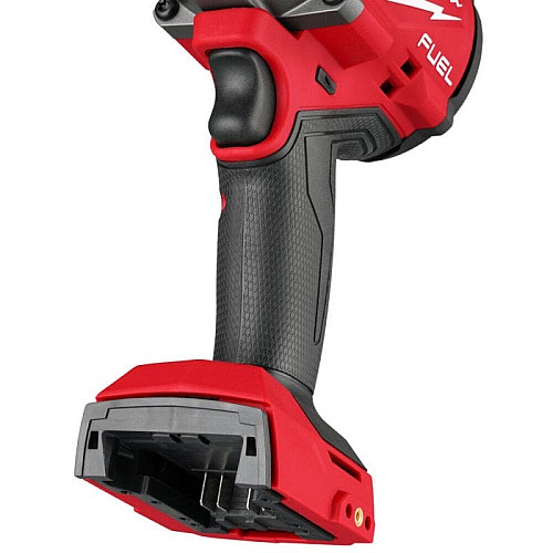 Гайковерт ударный аккумуляторный Milwaukee M18 FHIW2F12-502X 18В АКБ 2х5А·час 2034Нм 0-2000об/мин 1/2