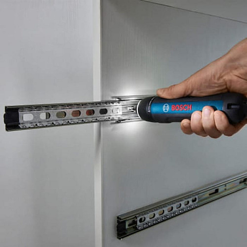 Шуруповерт-отвертка аккумуляторная Bosch Professional GO 3 3.6В 5Нм 360об/мин 0.32кг
