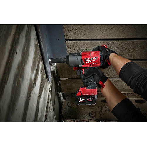 Гайковерт ударний акумуляторний Milwaukee M18 FUEL ONEFHIWF34-0 18В АКБ 1х5А·год 2034Нм 0-1800об/хв 3/4
