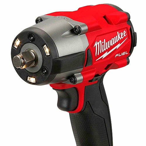 Гайковерт ударный аккумуляторный Milwaukee M18 FMTIW2F12-502X 18В АКБ 2х5А·час 881Нм 0-2575об/мин 1/2