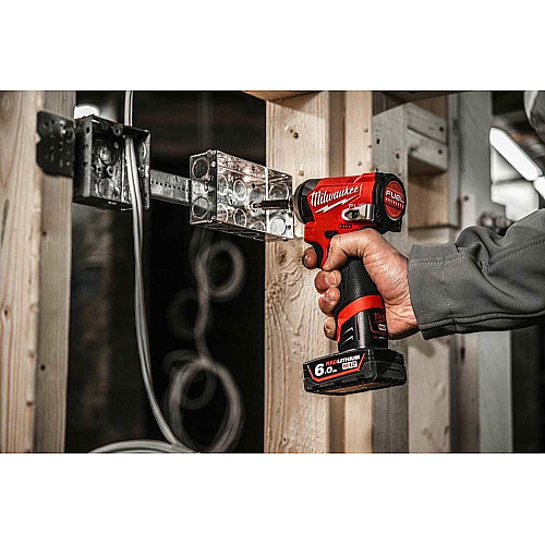 Гвинтоверт ударний акумуляторний Milwaukee M12 FID2-0 12В 170Нм 3600об/хв 1/4