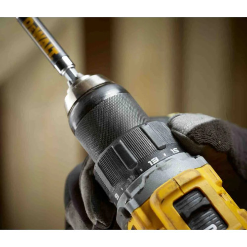 Шурупокрут-дриль акумуляторний DeWALT XR Li-Ion 18В акб 2х2А·год 74Нм 0-450·0-1650об/хв кейс TSTAK, ЗП 1.12кг