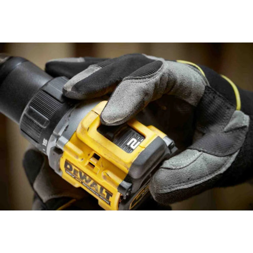 Шурупокрут-дриль акумуляторний DeWALT XR Li-Ion 18В акб 2х2А·год 74Нм 0-450·0-1650об/хв кейс TSTAK, ЗП 1.12кг