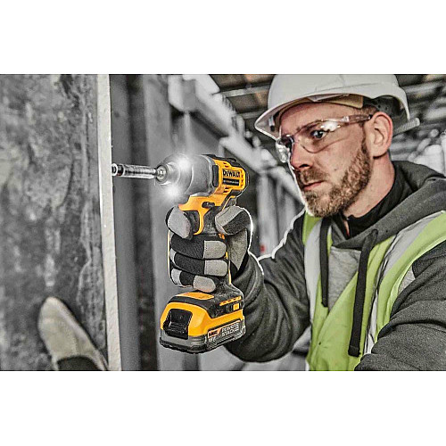Шуруповерт ударный аккумуляторный DeWalt XR Li-Ion PowerStack 18В 1х1.7А·час 192Нм 3200об/мин 4200уд/мин кейс 0.88кг без ЗУ