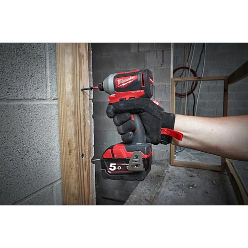 Вертолет ударный аккумуляторный Milwaukee M18 BLID2-0X 18В 180Нм 1700-3400об/мин кейс 1.7кг без АКБ и ЗП